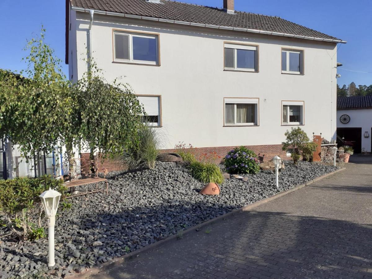 Ferienwohnung Landsburgblick Neuental エクステリア 写真