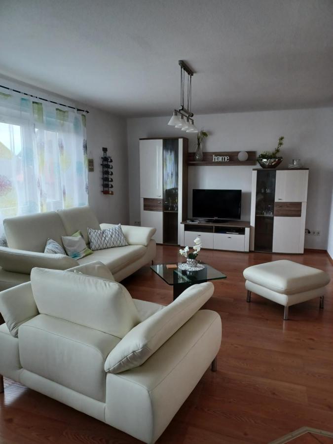 Ferienwohnung Landsburgblick Neuental エクステリア 写真